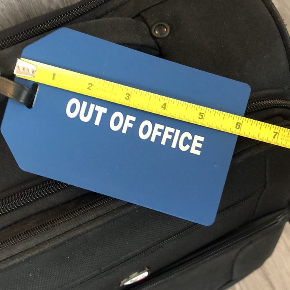 HUGE RUBBER LUGGAGE TAG - Picture 6 of 7